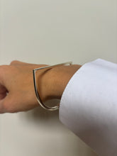 Load image into Gallery viewer, D Bangle