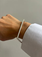 Load image into Gallery viewer, D Bangle