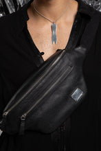 Load image into Gallery viewer, Tag Carry Bag