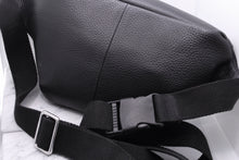 Load image into Gallery viewer, Tag Carry Bag