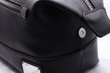 Load image into Gallery viewer, Tag Wash Bag