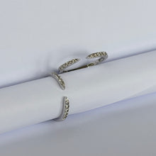 Load image into Gallery viewer, Claw Ring
