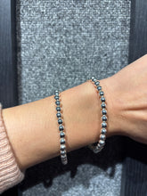 Load image into Gallery viewer, Medium Bead Bracelet
